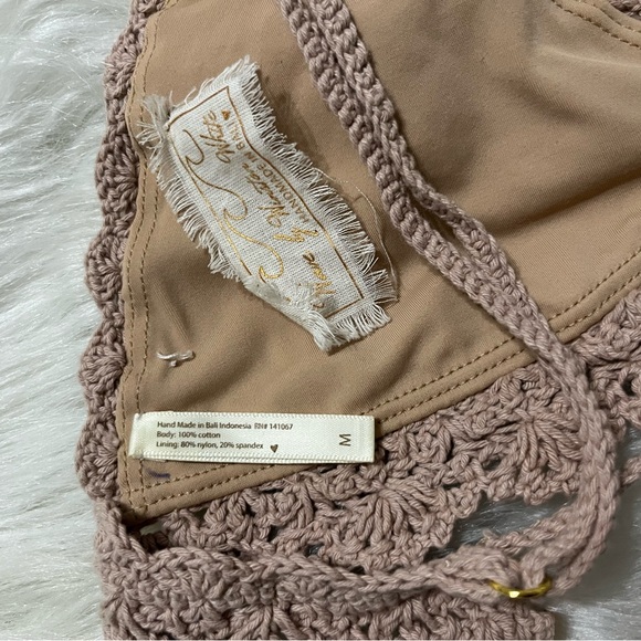 Wave by Winston white crochet swimsuit - Picture 4 of 8